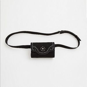 Nwt Torrid faux suede black studded purse fanny